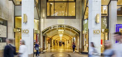 shops in königsallee düsseldorf.